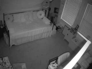 voyeurcam-hazelgrace-02