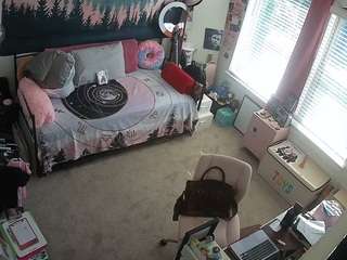 voyeurcam-hazelgrace-02's CamSoda show and profile