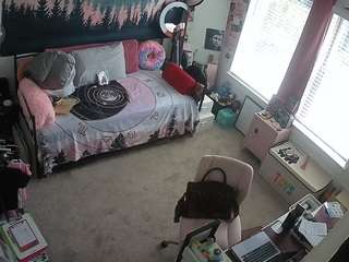Live stream of voyeurcam-hazelgrace-02