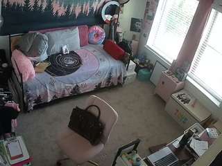 Live stream of voyeurcam-hazelgrace-02