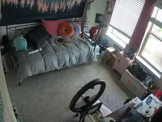 Ce modèle est en direct maintenant. voyeurcam-hazelgrace-02