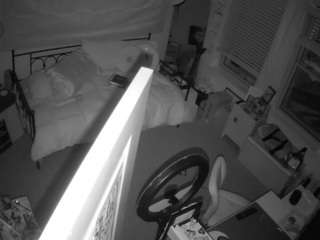 Dit model is nu live. voyeurcam-hazelgrace-02