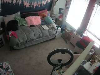 Dit model is nu live. voyeurcam-hazelgrace-02