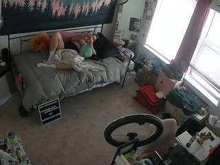 Dieses Model ist jetzt live. voyeurcam-hazelgrace-02