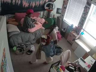 voyeurcam-hazelgrace-02