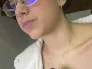 Anny De lo Rios