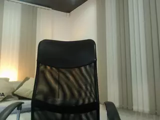 sophy-larson's Live Sex Cam Show