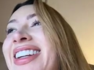 Live webcam model itzagamma on Soda Cams