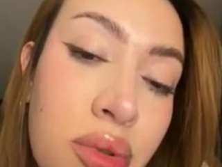 Live webcam model itzagamma on Soda Cams