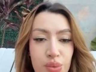 Live webcam model itzagamma on Soda Cams