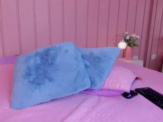 Juliana's Live Sex Cam Show