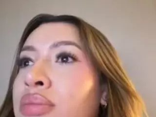 Karent's Live Sex Cam Show