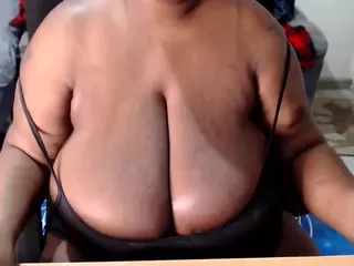 verocuvry's Live Sex Cam Show
