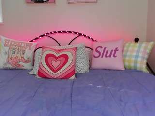 koramarina from CamSoda is Freechat