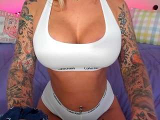 koramarina Live Webcam on CamSoda