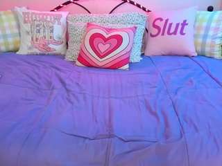 koramarina Live Webcam on CamSoda