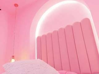 lizziierose's CamSoda show and profile