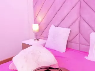 Lizziie Rose's Live Sex Cam Show