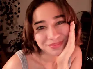 Tulii's Live Sex Cam Show