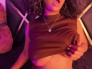 Roxye Jordan's Live Sex Cam Show