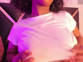 Roxye Jordan's Live Sex Cam Show