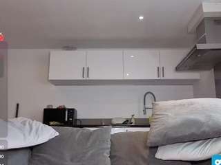 bigboobiebabe webcam