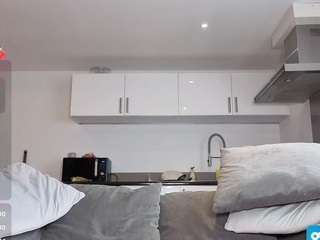 bigboobiebabe webcam