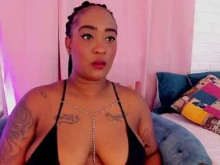 alison-daniels Live Webcam on CamSoda