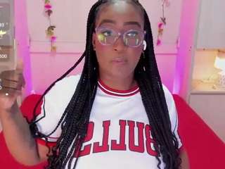 alison-daniels live cam preview