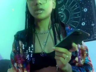 emeraldbunny's Live Sex Cam Show