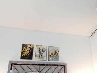 Live webcam model kendalljoy on Soda Cams