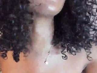 ninagold Live Webcam on CamSoda