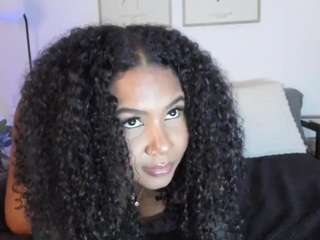 ninagold's CamSoda show and profile