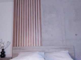 ninagold's CamSoda show and profile