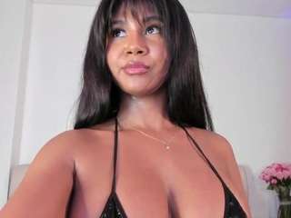 NINAGOLD live cam