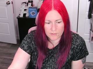 le modèle gennyrock est en webcam porno dans un show sur le site camsoda, il possède les tags suivants: amateur,orgasm,joi,mature,middle-aged,milf,mistress,naked,nipple piercings,normal,pov,handjob,pussy,sexy,smoke,smoking,solo,sph,striptease,tattoos