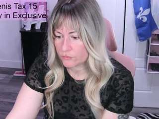 Genny Rock live cam preview