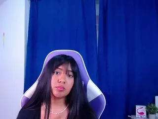 danybrunette's Live Sex Cam Show