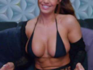 Live webcam model mina-babe on Soda Cams