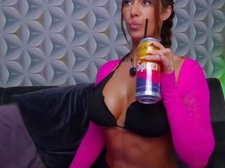 mina-babe webcam model