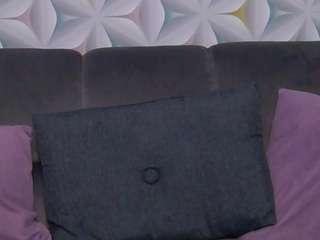 mina-babe Live Webcam on CamSoda