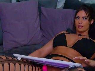 mina-babe