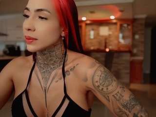 iamanna Live Webcam on CamSoda