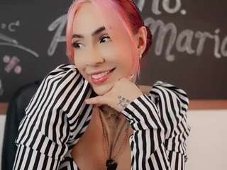iamanna Live Webcam on CamSoda