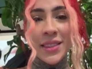 iamanna Live Webcam on CamSoda