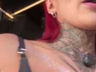 iamanna Live Webcam on CamSoda