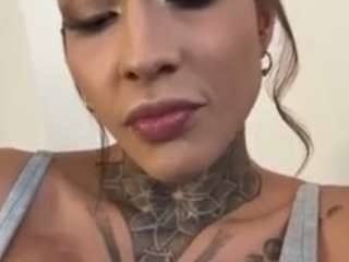 iamanna Live Webcam on CamSoda