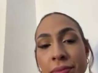 iamanna Live Webcam on CamSoda