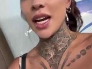 iamanna Live Webcam on CamSoda