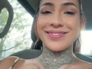 iamanna Live Webcam on CamSoda